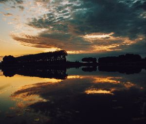 Preview wallpaper lake, dusk, sunset, trees, clouds