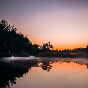 Preview wallpaper lake, dusk, trees, reflection