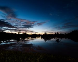 Preview wallpaper lake, dusk, trees, reflection, evening
