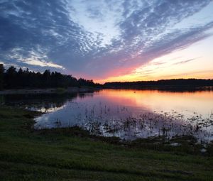 Preview wallpaper lake, evening, sky, clouds, reflection