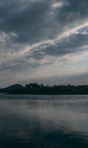 Preview wallpaper lake, evening, sky, clouds