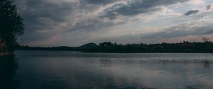 Preview wallpaper lake, evening, sky, clouds