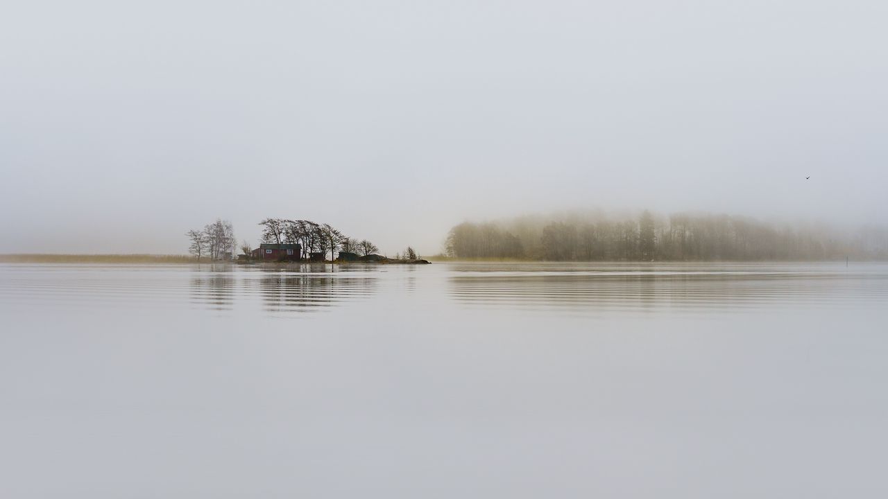 Wallpaper lake, fog, house, silence, trees, helsinki, finland