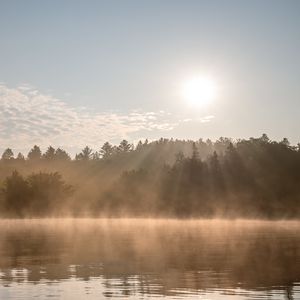 Preview wallpaper lake, fog, sun, morning, nature