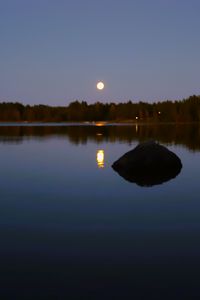 Preview wallpaper lake, forest, moon, evening, landscape