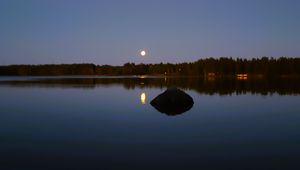 Preview wallpaper lake, forest, moon, evening, landscape