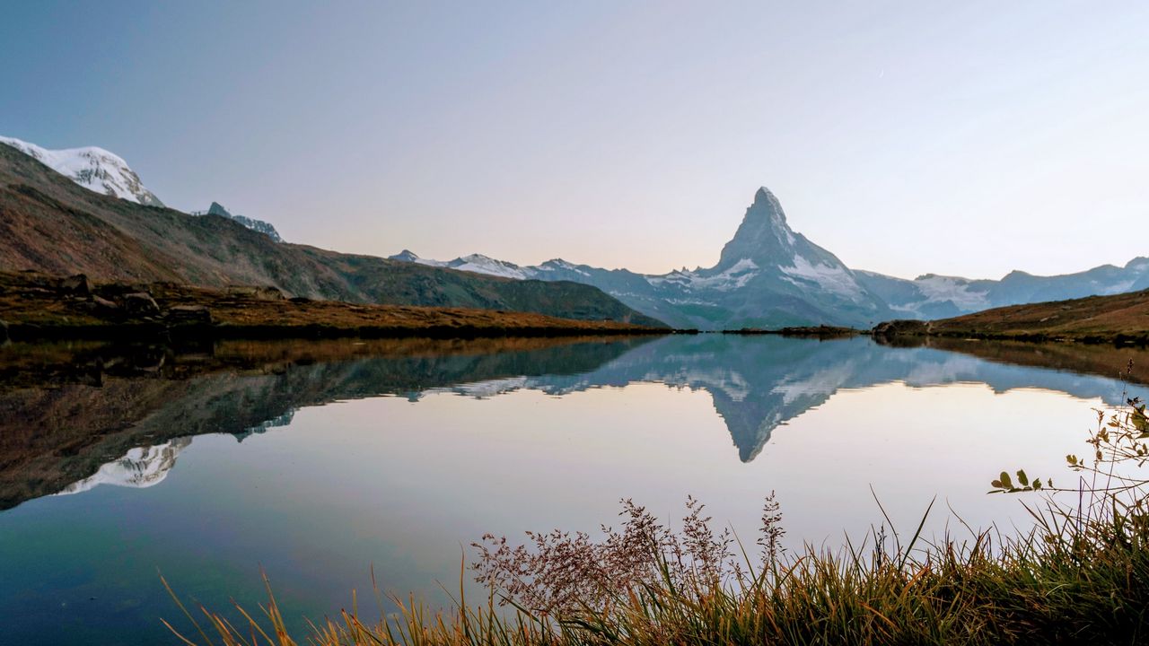 Wallpaper lake, grass, mountains, reflection, landscape