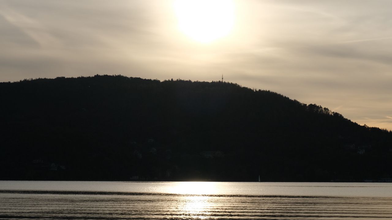 Wallpaper lake, hill, silhouette, sun, evening