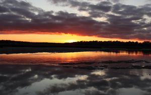 Preview wallpaper lake, hills, clouds, sunset