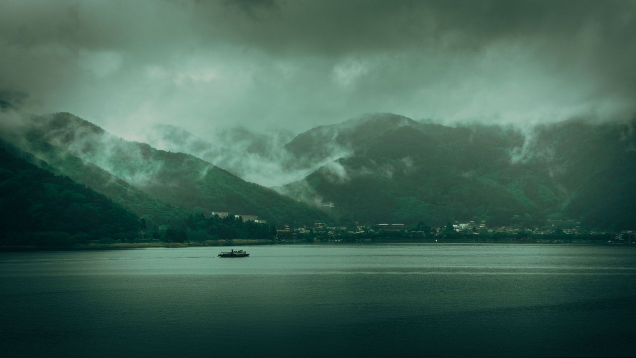Wallpaper lake, hills, fog, clouds, gloom, landscape