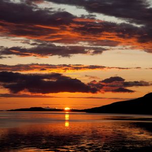 Preview wallpaper lake, hills, sunset, clouds, evening