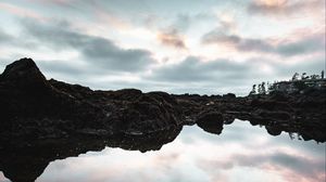 Preview wallpaper lake, hills, twilight, sky, water