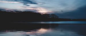 Preview wallpaper lake, horizon, evening, clouds