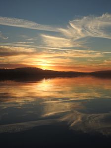 Preview wallpaper lake, horizon, reflection, sunset