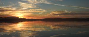 Preview wallpaper lake, horizon, reflection, sunset