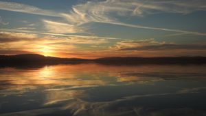 Preview wallpaper lake, horizon, reflection, sunset