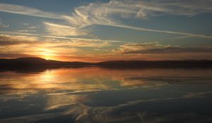 Preview wallpaper lake, horizon, reflection, sunset