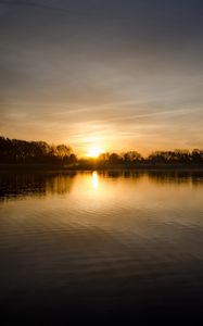 Preview wallpaper lake, horizon, sunset, sky, water, sun