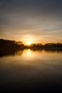 Preview wallpaper lake, horizon, sunset, sky, water, sun