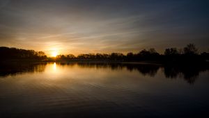 Preview wallpaper lake, horizon, sunset, sky, water, sun