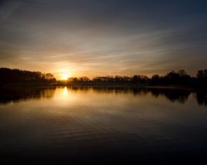 Preview wallpaper lake, horizon, sunset, sky, water, sun