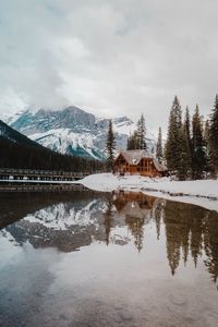 Preview wallpaper lake, house, mountains, snow, landscape