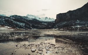 Preview wallpaper lake, ice, mountains, valley, landscape