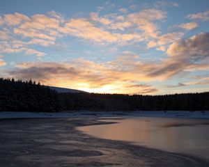 Preview wallpaper lake, ice, snow, forest, sunset, winter, landscape