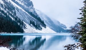 Preview wallpaper lake, mountain, fog, snowy, mountain landscape, canada