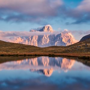 Preview wallpaper lake, mountain, grass, landscape, sky, clouds