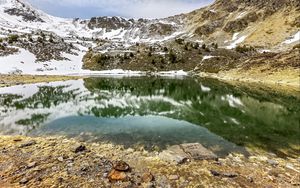 Preview wallpaper lake, mountain, reflection, slope, nature