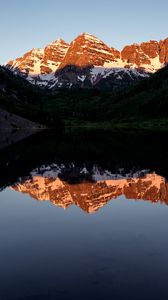 Preview wallpaper lake, mountain, reflection, dusk