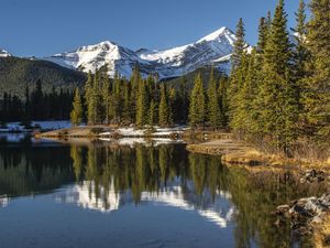 Preview wallpaper lake, mountain, shore, trees, landscape, canada