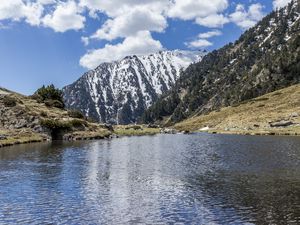 Preview wallpaper lake, mountain, slope, nature