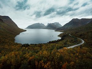 Preview wallpaper lake, mountains, aerial view, berg, norway