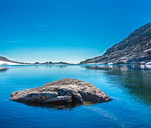 Preview wallpaper lake, mountains, blue water