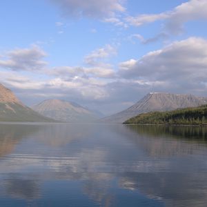 Preview wallpaper lake, mountains, fog, disseminated, surface, water smooth surface