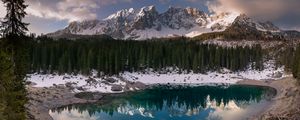 Preview wallpaper lake, mountains, forest, reflection, landscape, nature