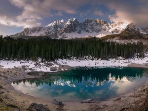Preview wallpaper lake, mountains, forest, reflection, landscape, nature