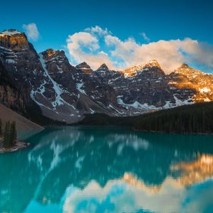 Preview wallpaper lake, mountains, forest, reflection, landscape