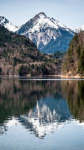 Preview wallpaper lake, mountains, forest, water, reflection, landscape