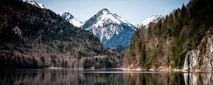 Preview wallpaper lake, mountains, forest, water, reflection, landscape