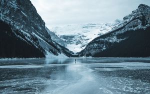 Preview wallpaper lake, mountains, ice, frozen, snow, landscape