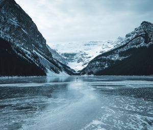 Preview wallpaper lake, mountains, ice, frozen, snow, landscape