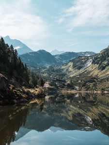 Preview wallpaper lake, mountains, landscape, water, reflection