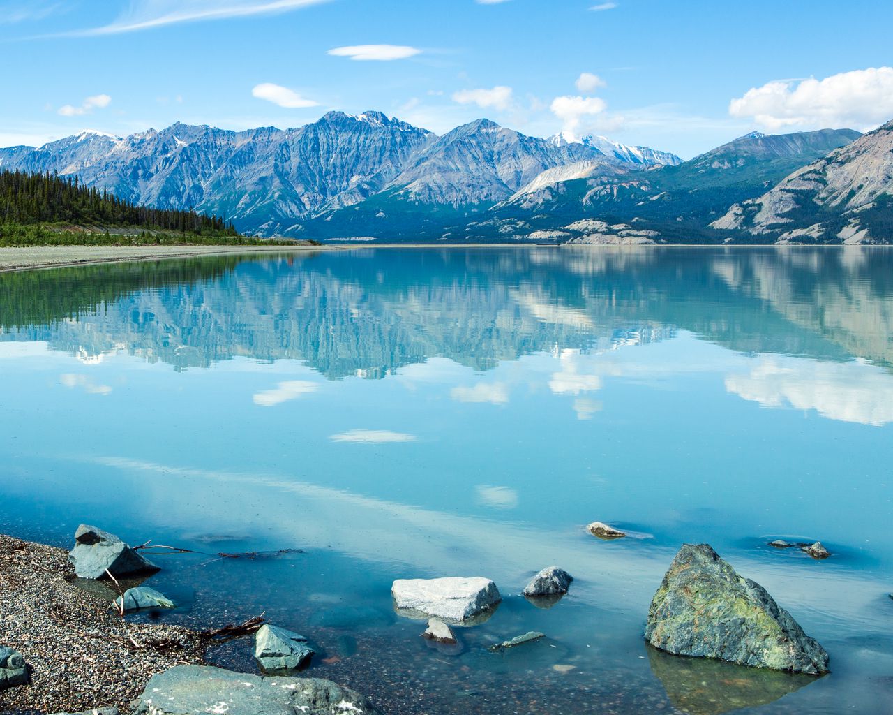 Download Wallpaper 1280x1024 Lake Mountains Landscape Reflection