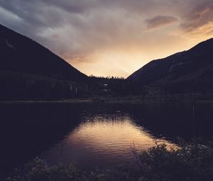 Preview wallpaper lake, mountains, landscape, nature, evening
