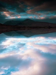 Preview wallpaper lake, mountains, reflection, clouds, landscape