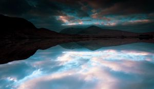 Preview wallpaper lake, mountains, reflection, clouds, landscape