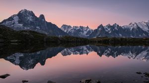 Preview wallpaper lake, mountains, reflection, dusk, landscape